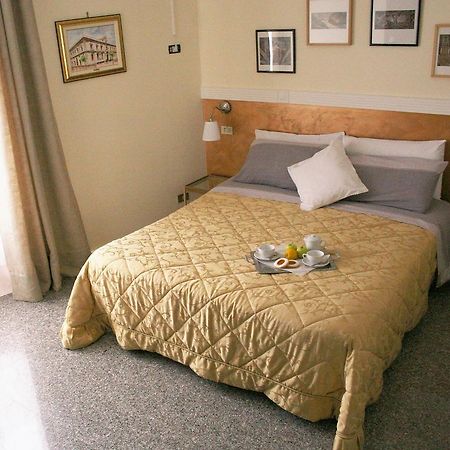 B&B Melibleo Melilli Екстер'єр фото