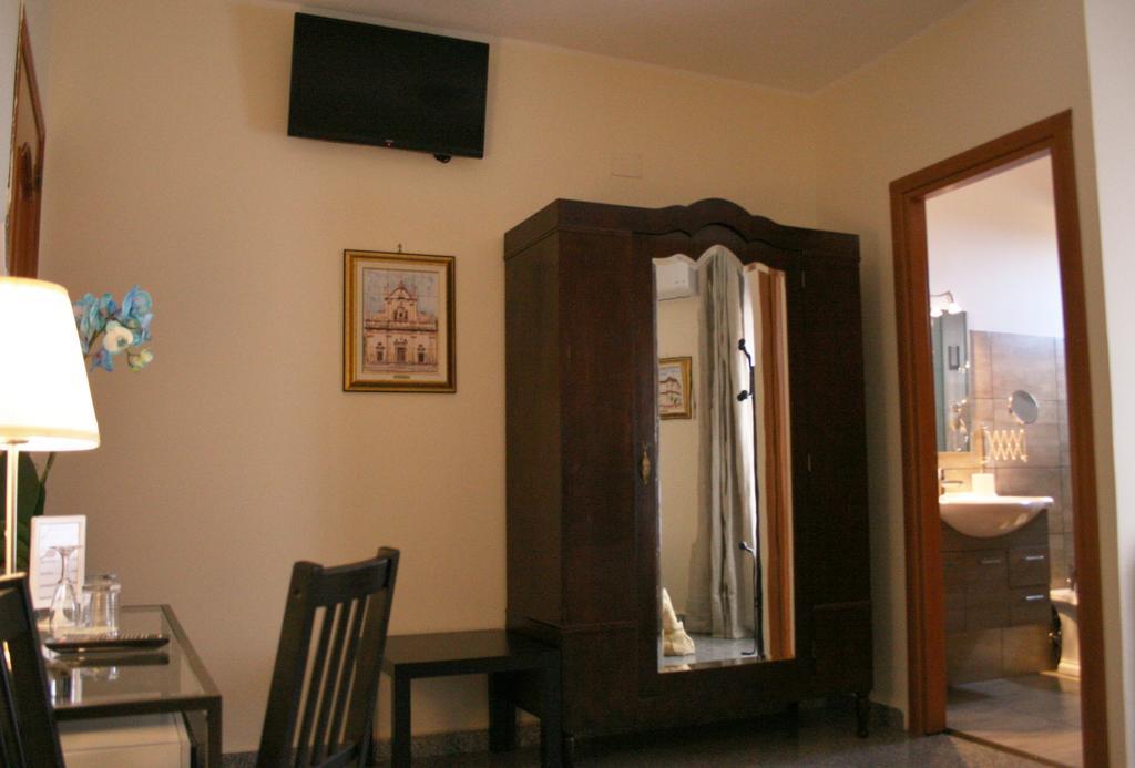 B&B Melibleo Melilli Екстер'єр фото